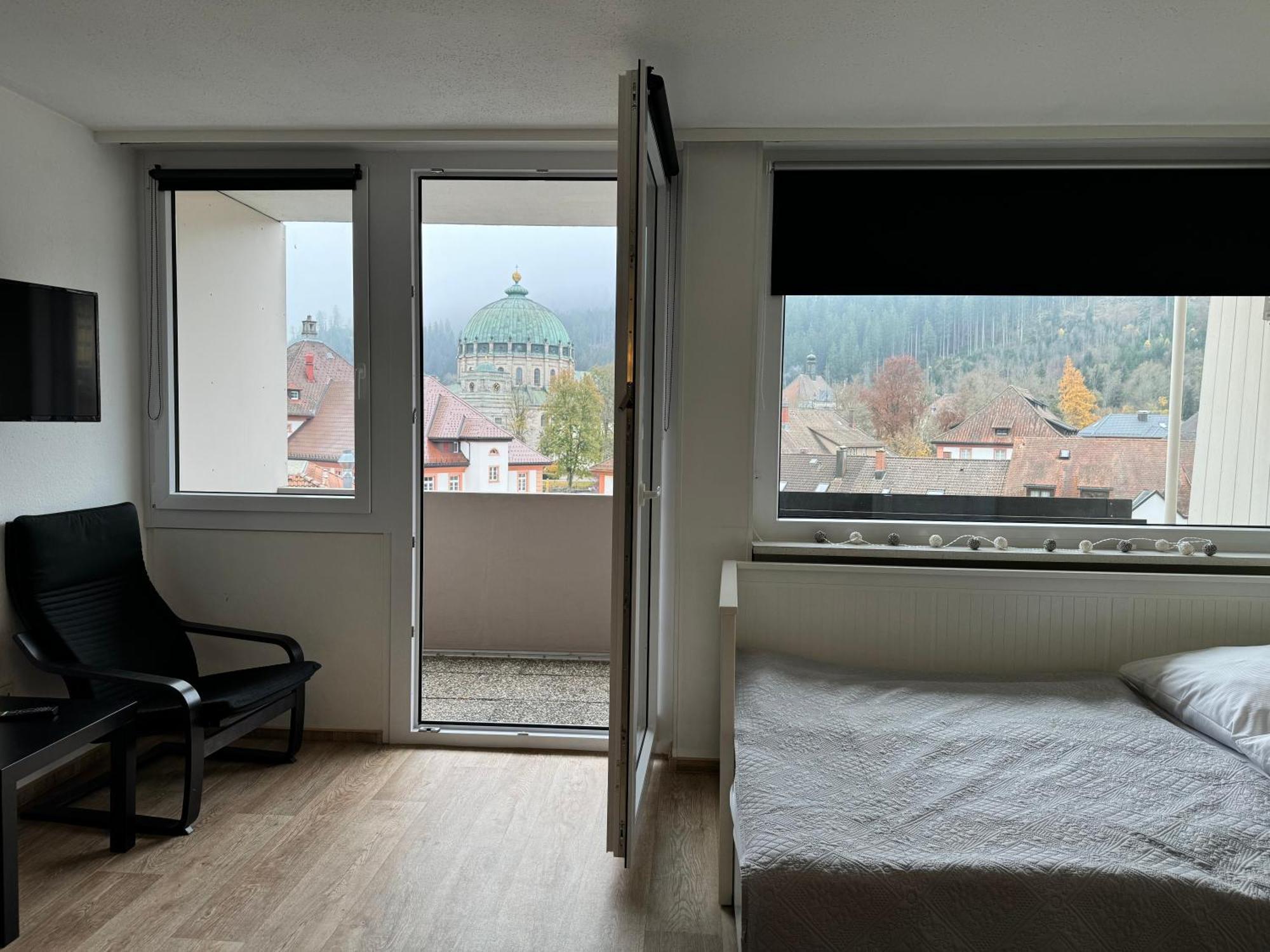 Domview Apartment St. Blasien Esterno foto